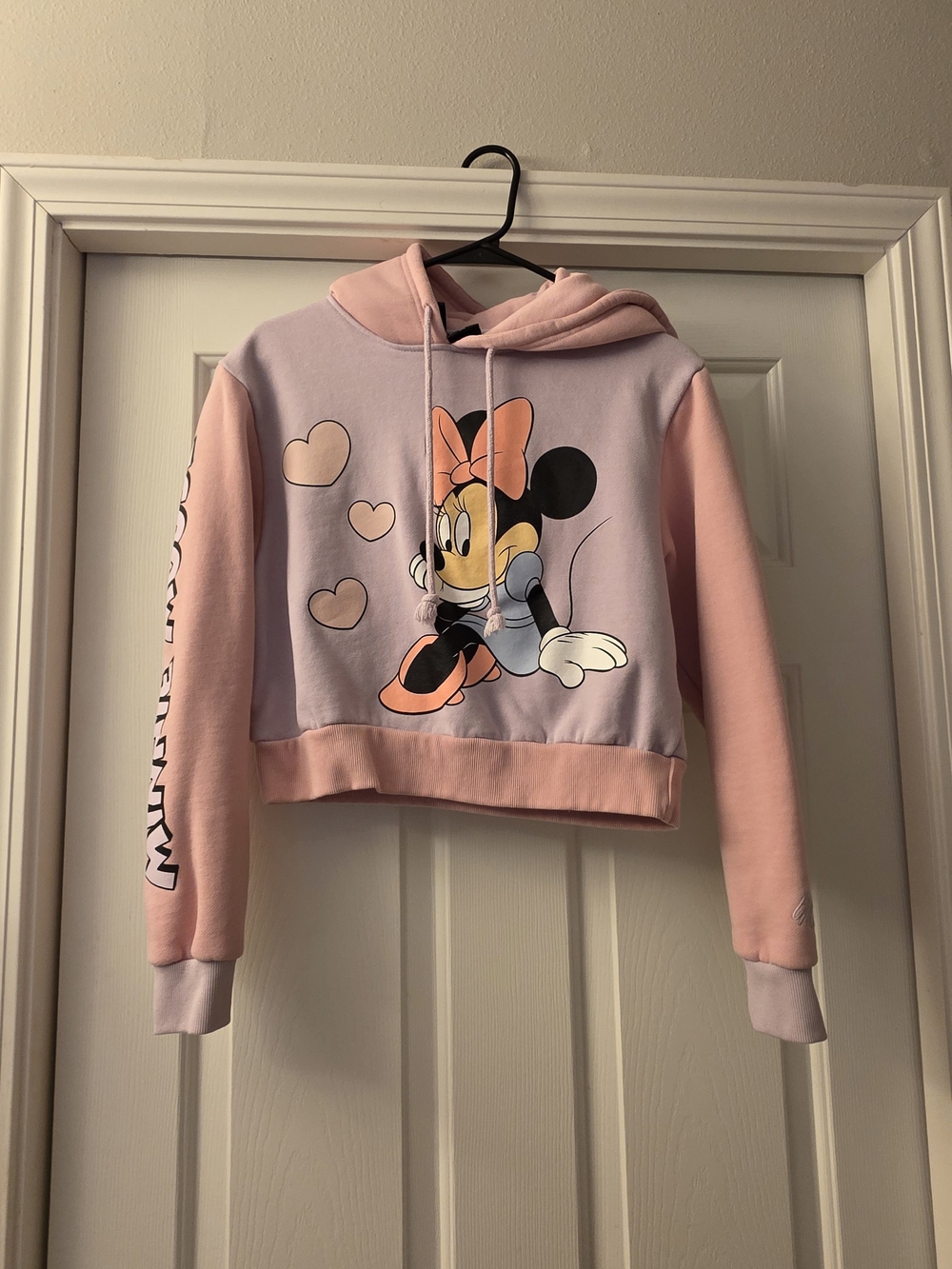 Cropped Minnie Mouse Graphic Hoodie Sweatshirt - Pink